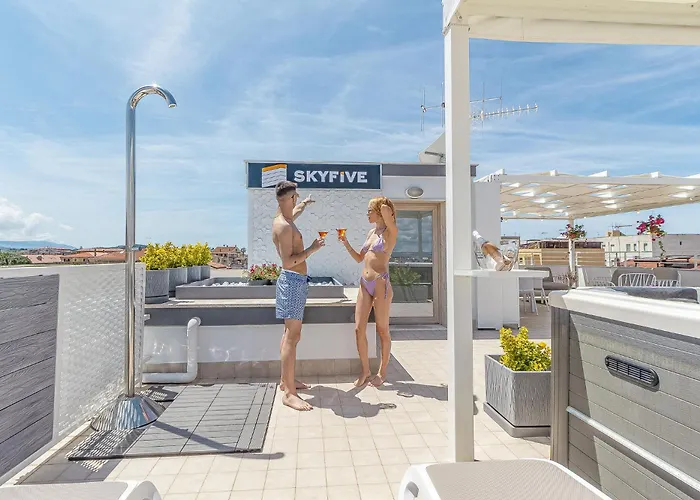Skyfive Water Apartment